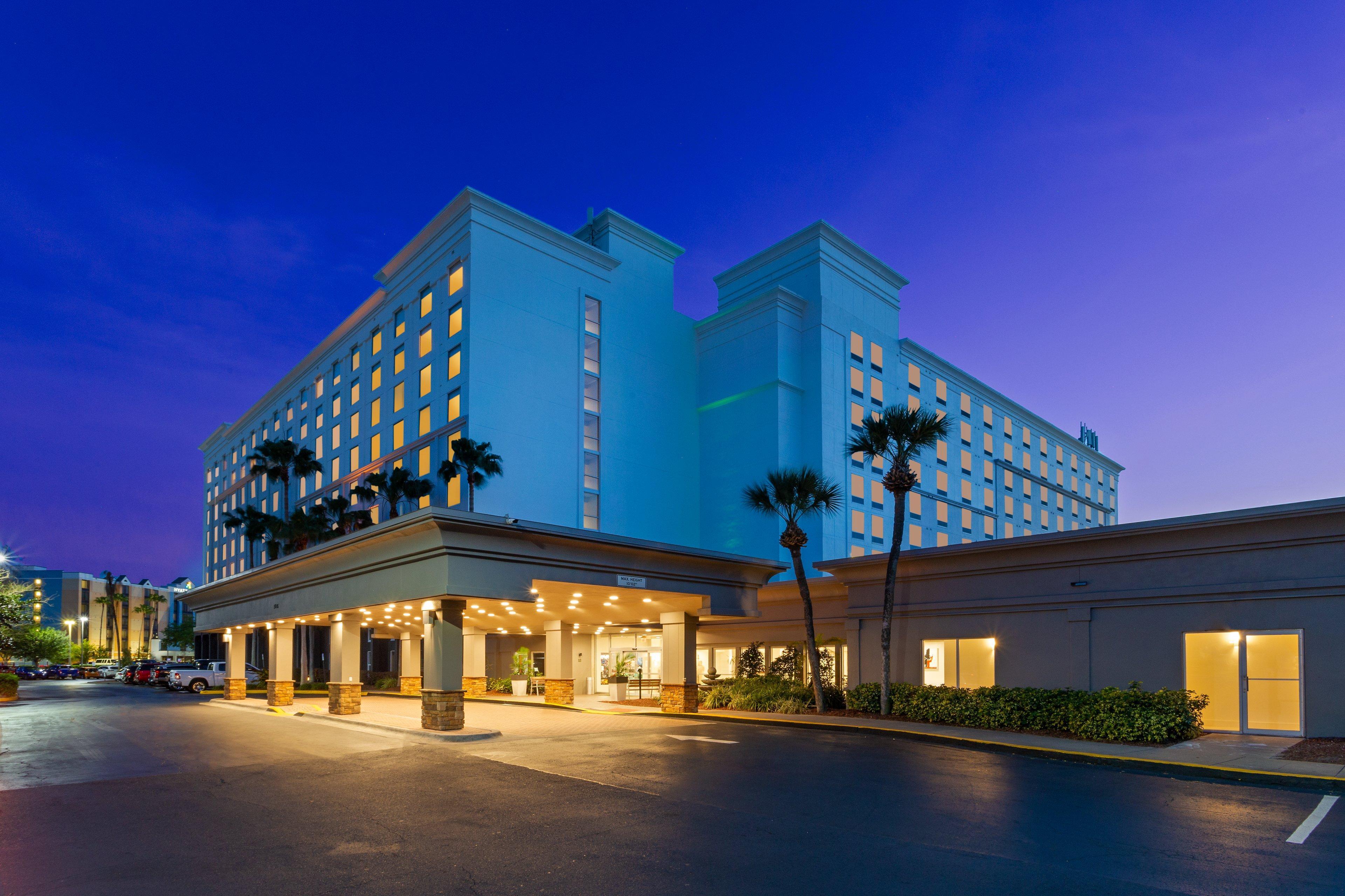 Holiday Inn & Suites Across From Universal Orlando By Ihg Exterior photo